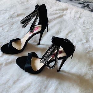 Betsey Johnson shoe